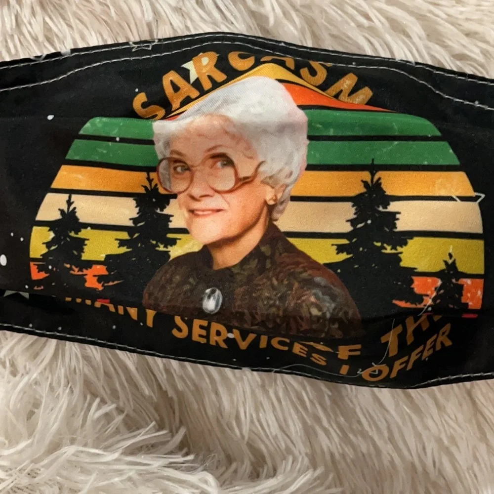 New set/2 Golden Girls face masks